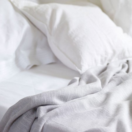 การกำจัดสิ่งสกปรกของเครื่องนอนหรือผ้าปูที่นอน