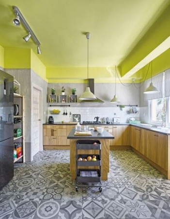 ห้องครัวโทนสีเหลือง