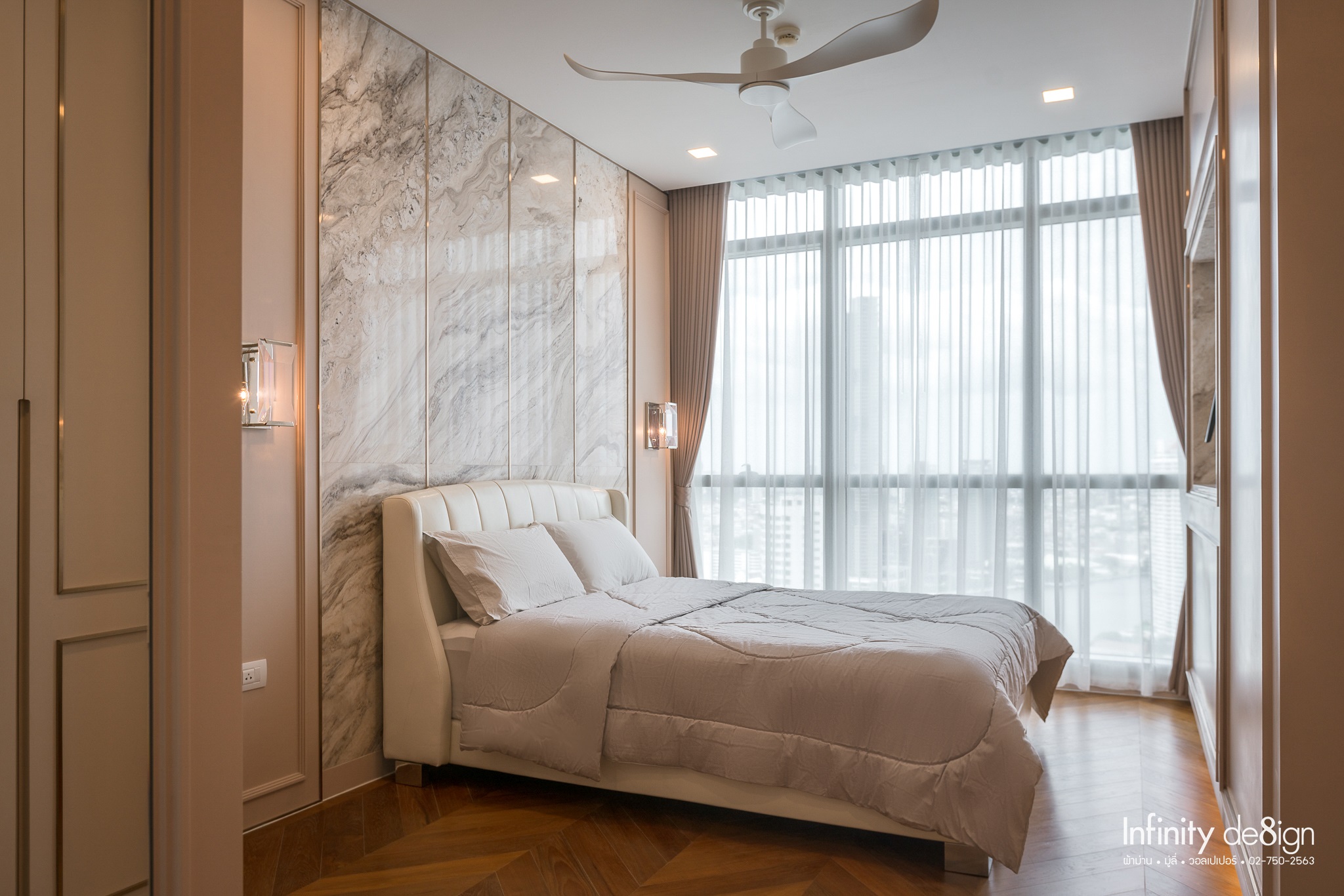  ไอเดียตกแต่งผ้าม่านโทนสีครีม : ห้องนอน Modern Luxury Style