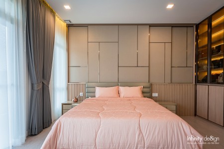 ห้องนอนใหญ่ตกแต่ง Modern Luxury Style @ มัณฑนา บางนา-วงแหวน