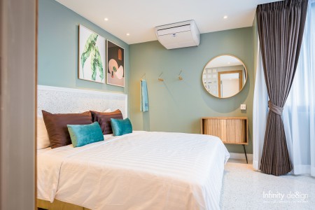 ห้องนอนโทนสีเขียว @ Omni Tower สุขุมวิท นานา